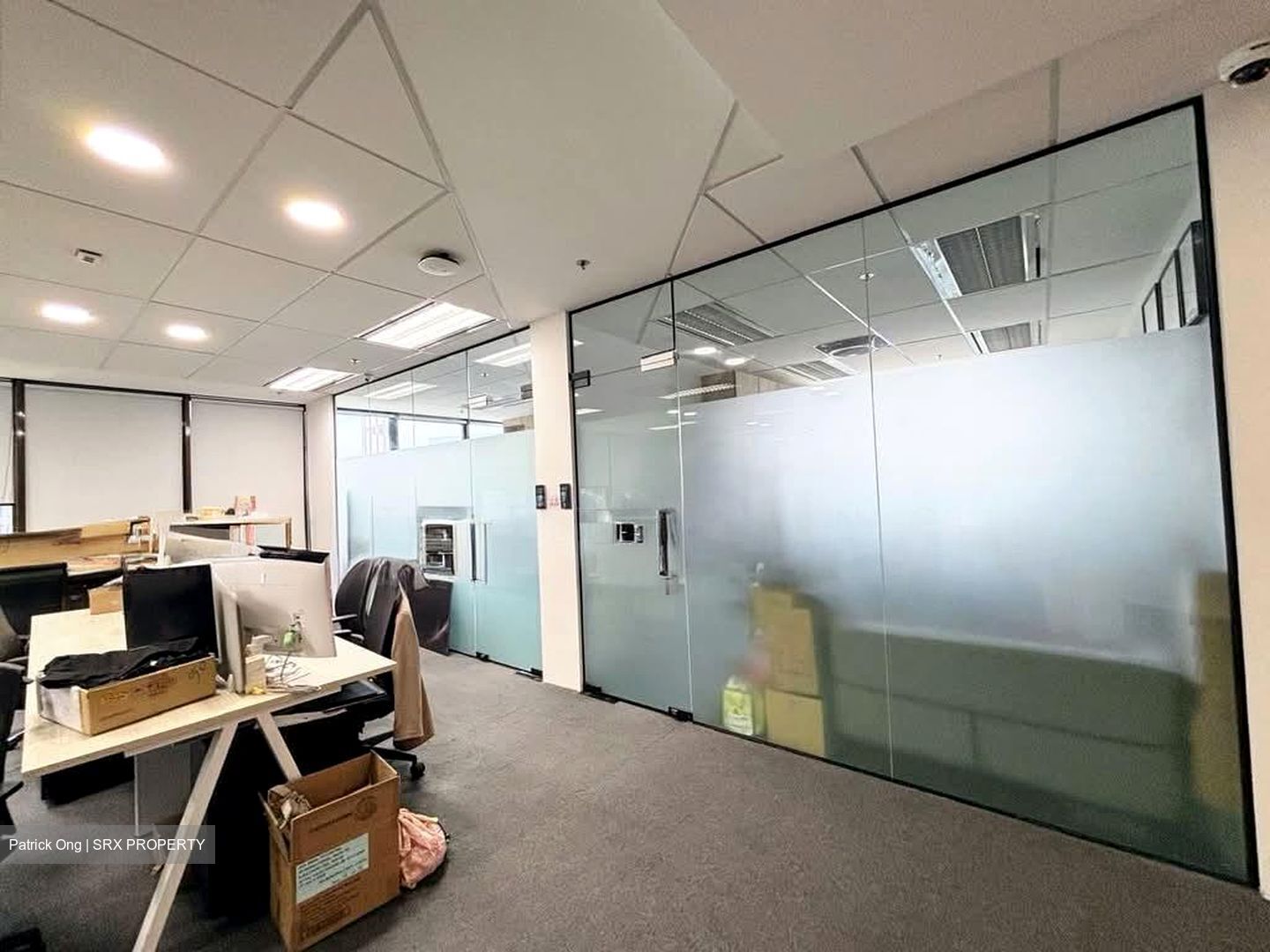 United Square (D11), Office #545139991